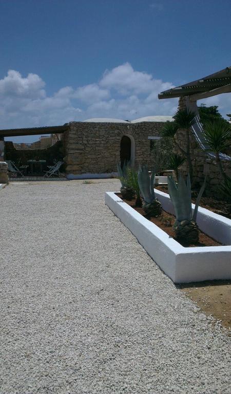 Ferienwohnung I Dammusi Di Pippo Lampedusa Exterior foto