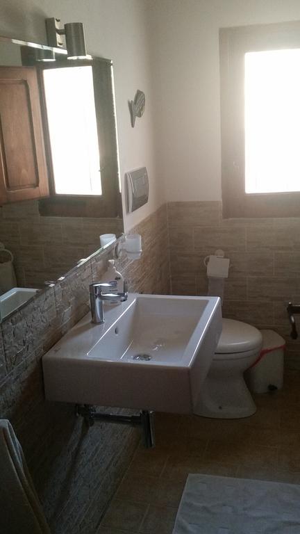 Ferienwohnung I Dammusi Di Pippo Lampedusa Exterior foto